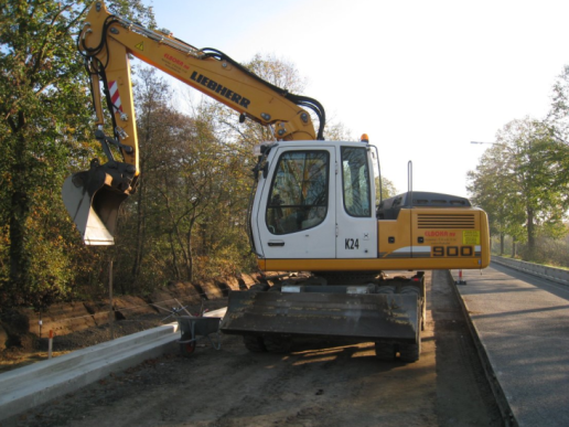 Bandenkraan Liebherr 900