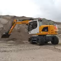 Liebherr A914