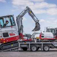 Takeuchi TB325 R
