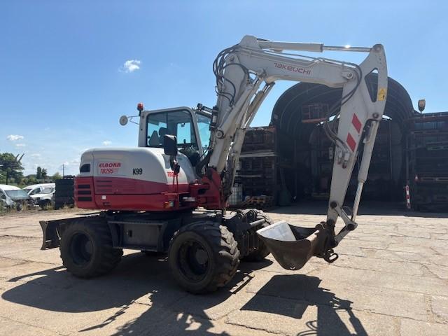 Takeuchi TB295W